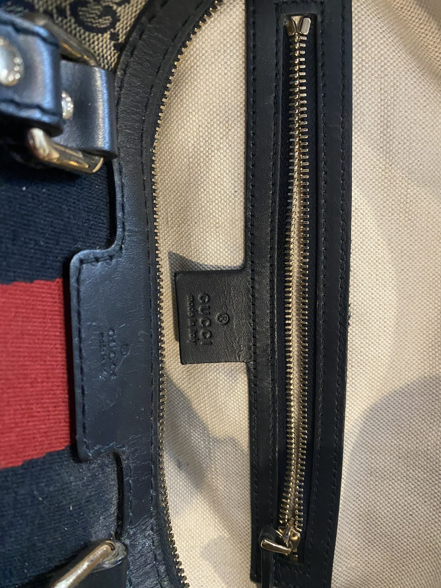 Authentic Gucci Web Boston Gg Canvas medium