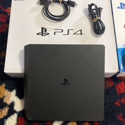 PS4 Slim 1TB, DualShock 4 Controller 