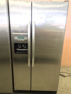 33" Wide Whirlpool Stainless Steel Refrigerator