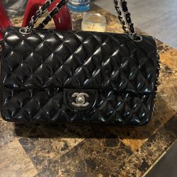 CHANEL Black Patent Leather Classic Flap Shoulder Bag
