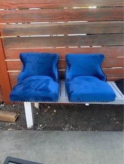 Only Seats Parts Blue Bar Stools Set of 2, Counter Height Wing-Back Bar Chairs, Button Tufted Velvet