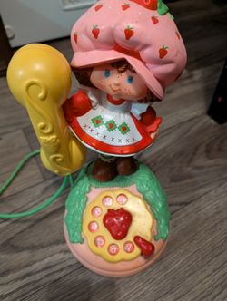 Strawberry Shortcake Phone Untested