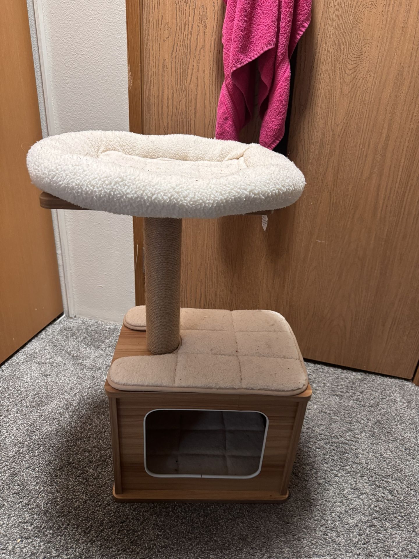 Cat Tree 2ft &3in
