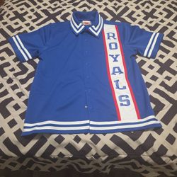 Kansas City Royals Warm Up 