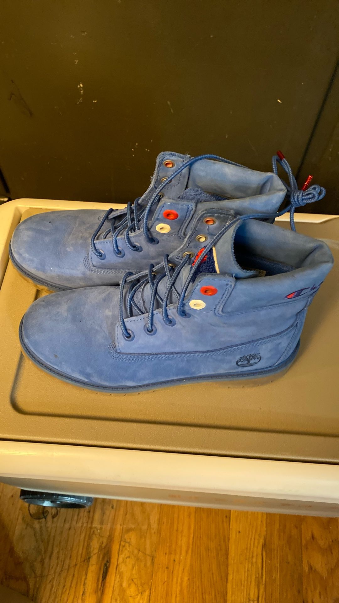 Timberland Boots Size 6 Youth