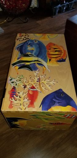 Box with fishes on it