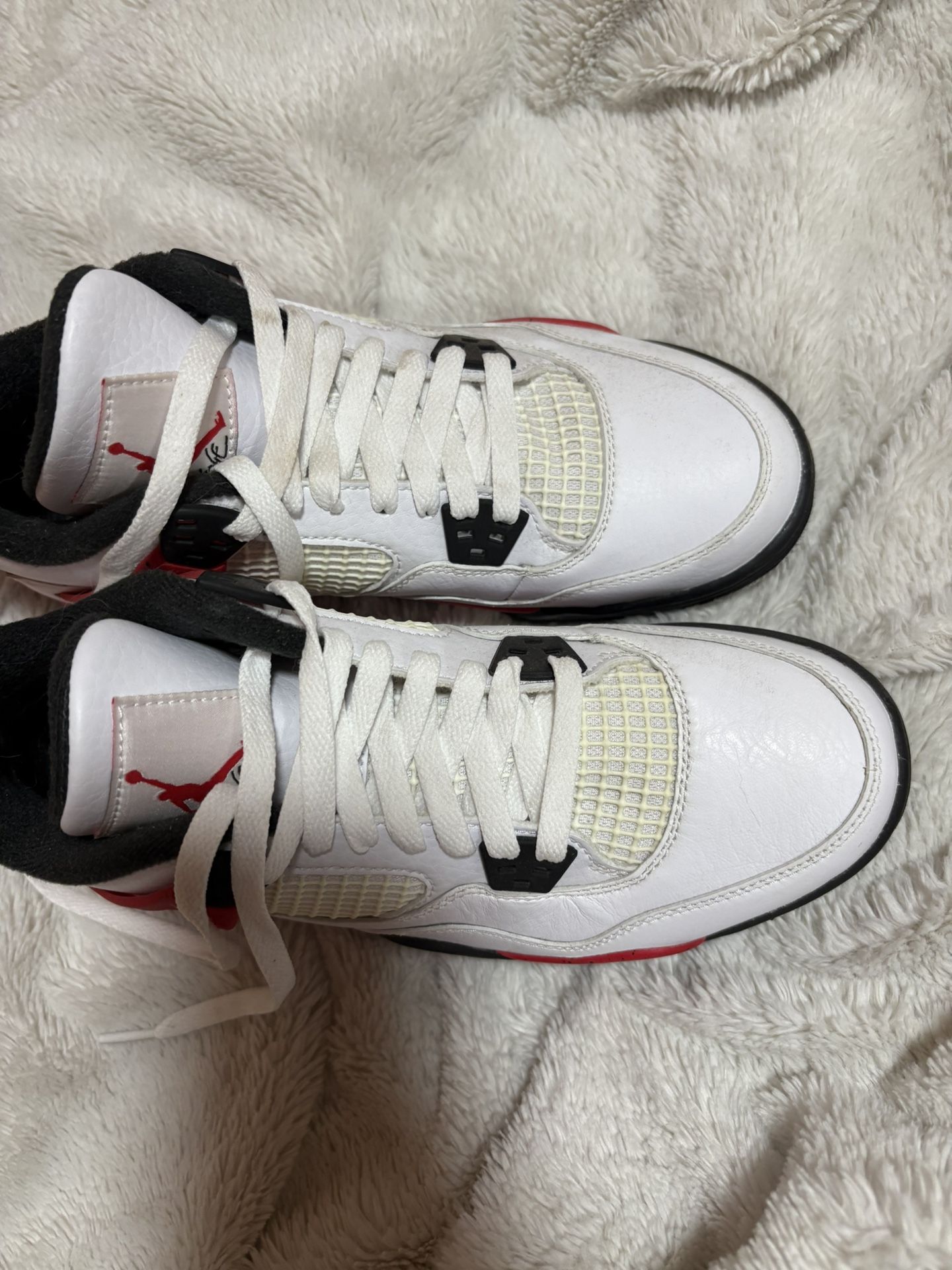 Jordan 4