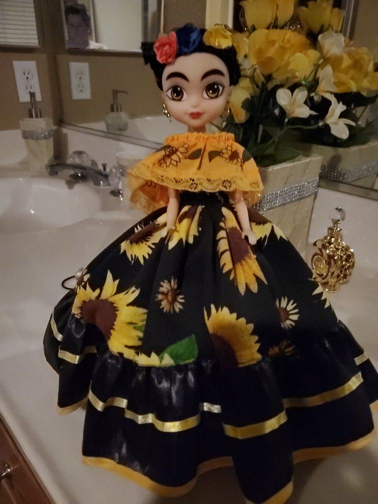Doll Frida Kahlo