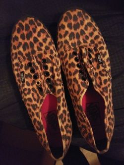 Vans 8.5 never worn