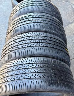 245/50/19 Bridgestone Selling a set of 4 tires in excellent condition 🫡