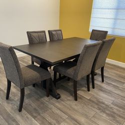 Dining Table Set