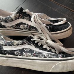 Vans With Flowers