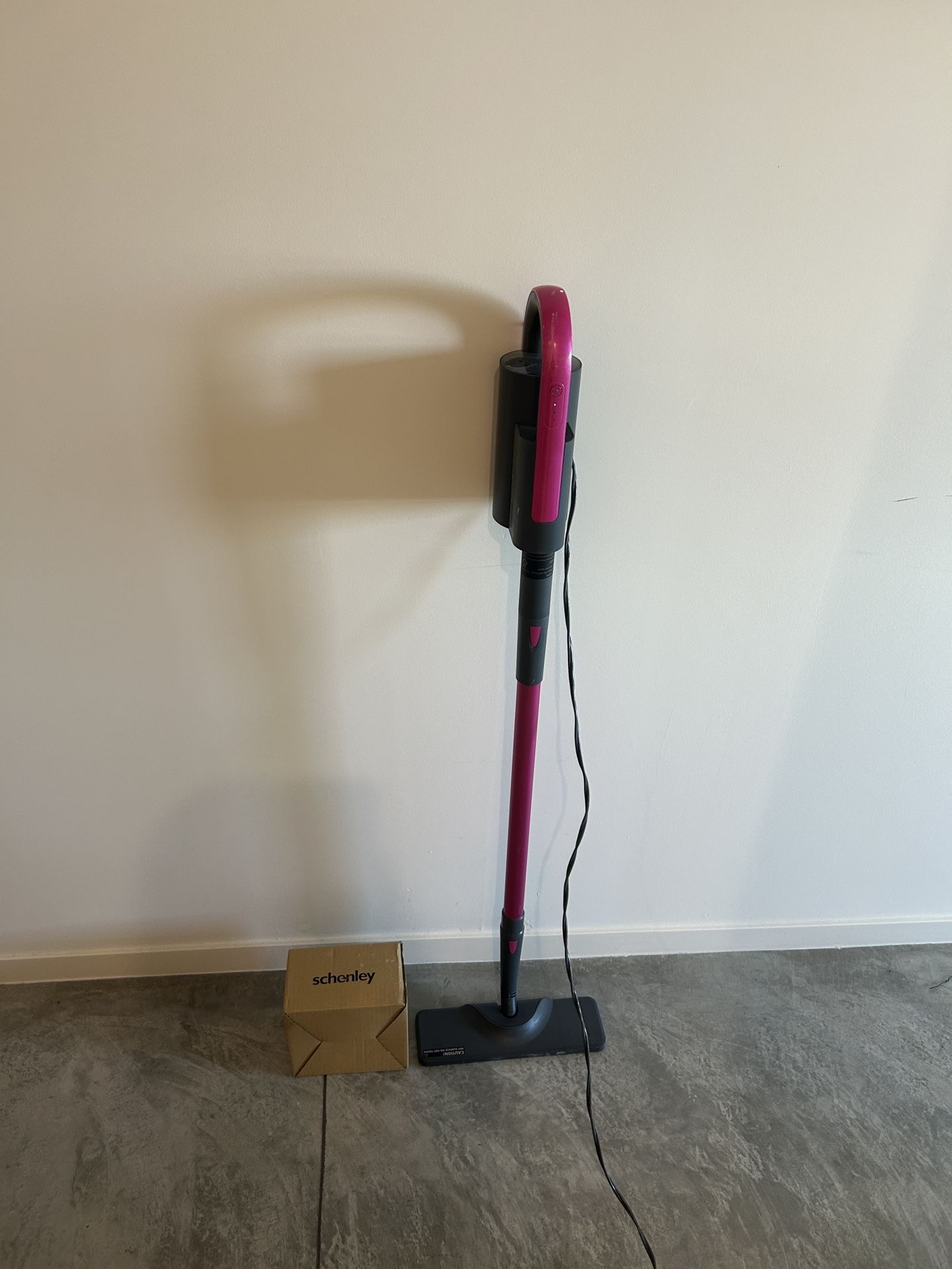 Schenley 7-in-1 Steam Mop