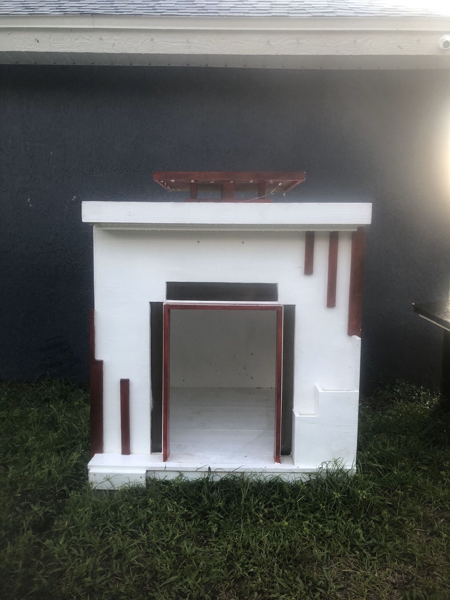 Xl Great Dane custom made dog house