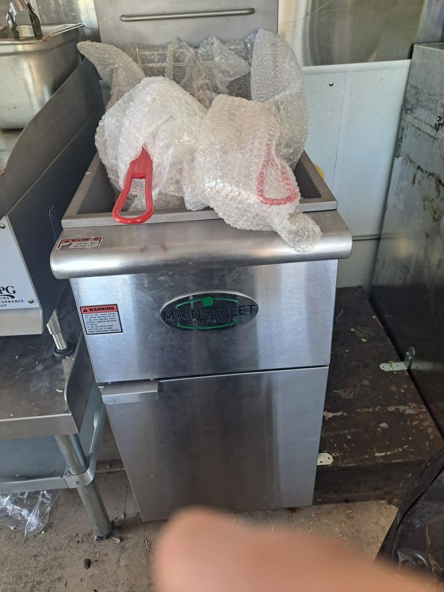 Commercial Fryer