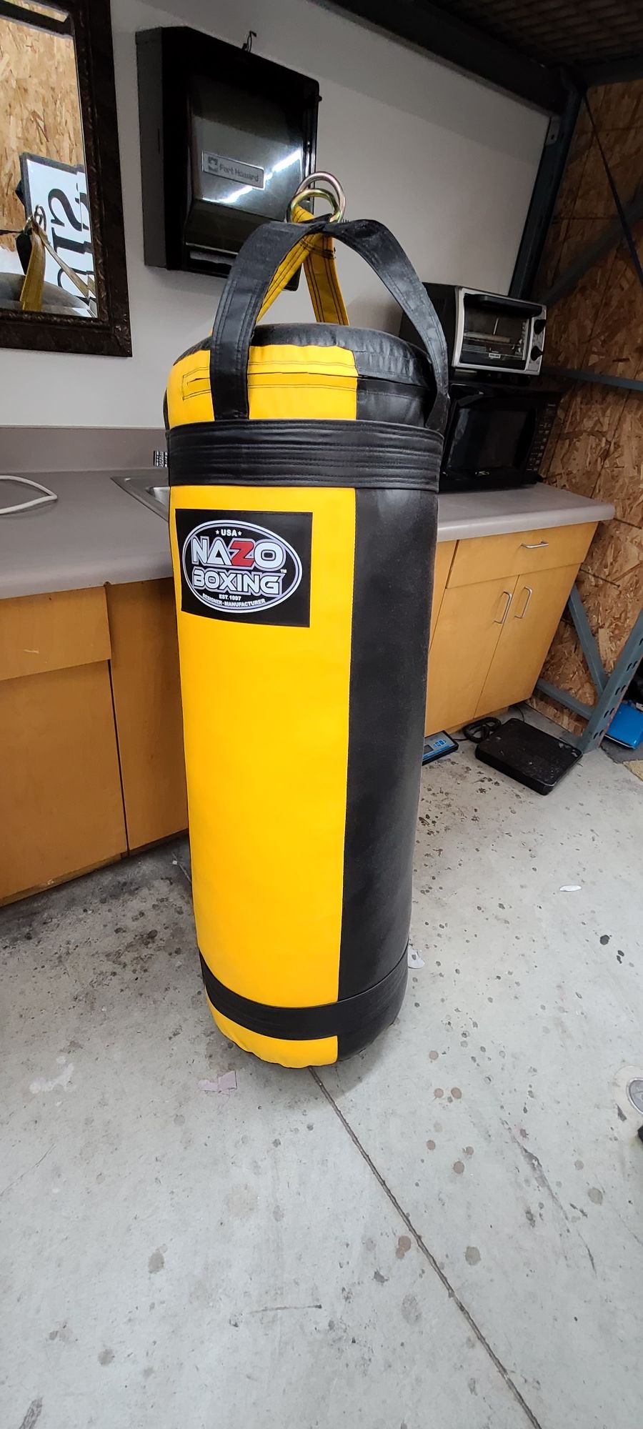 Punching bag boxing heavy bag