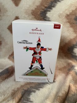 2018 Hallmark Keepsake Ornament National Lampoon’s Christmas Vacation