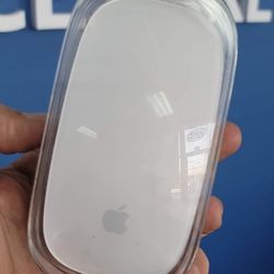 APPLE MAGIC WIRELESS MOUSE 