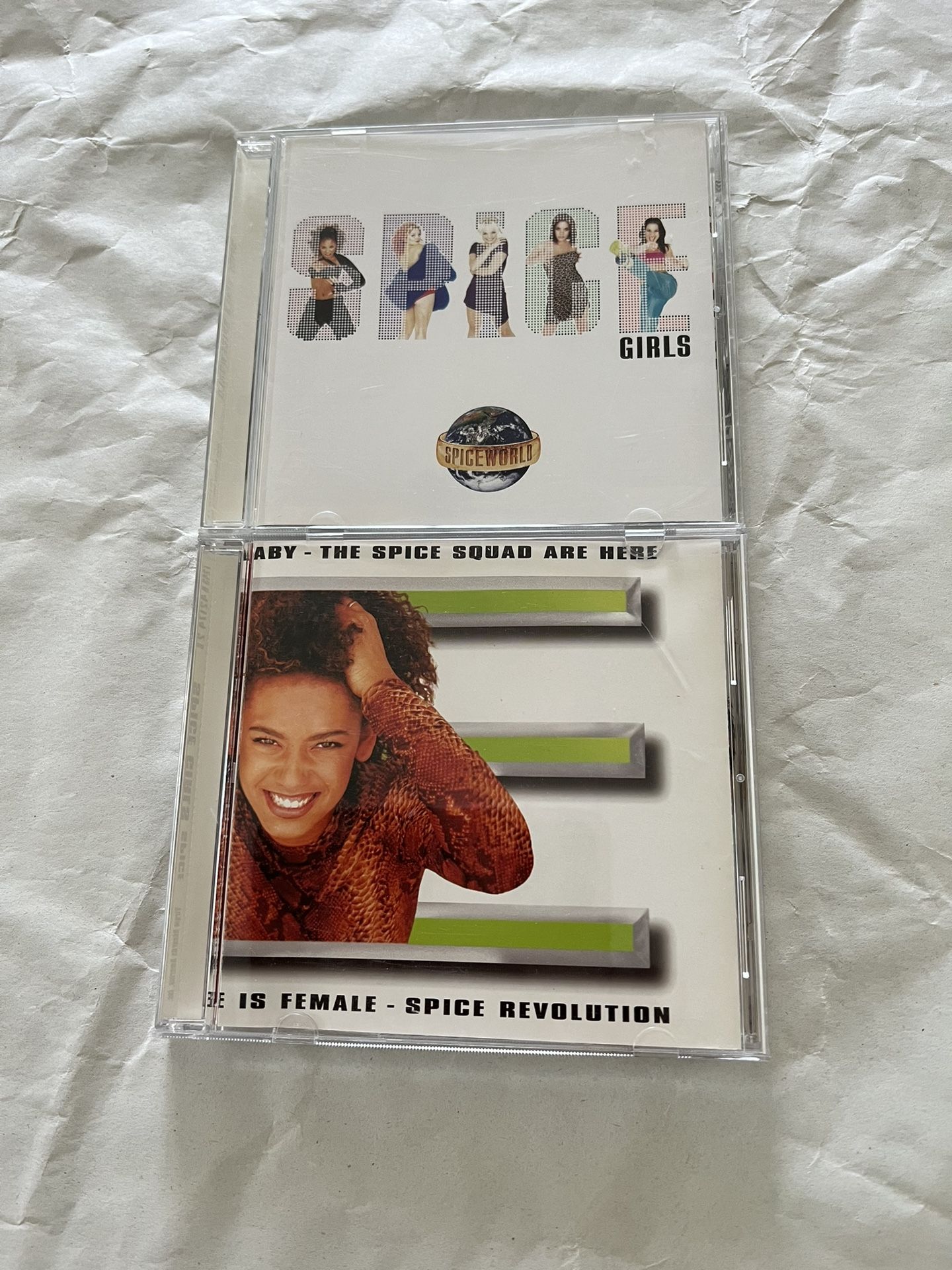 2 Spice Girls CDs
