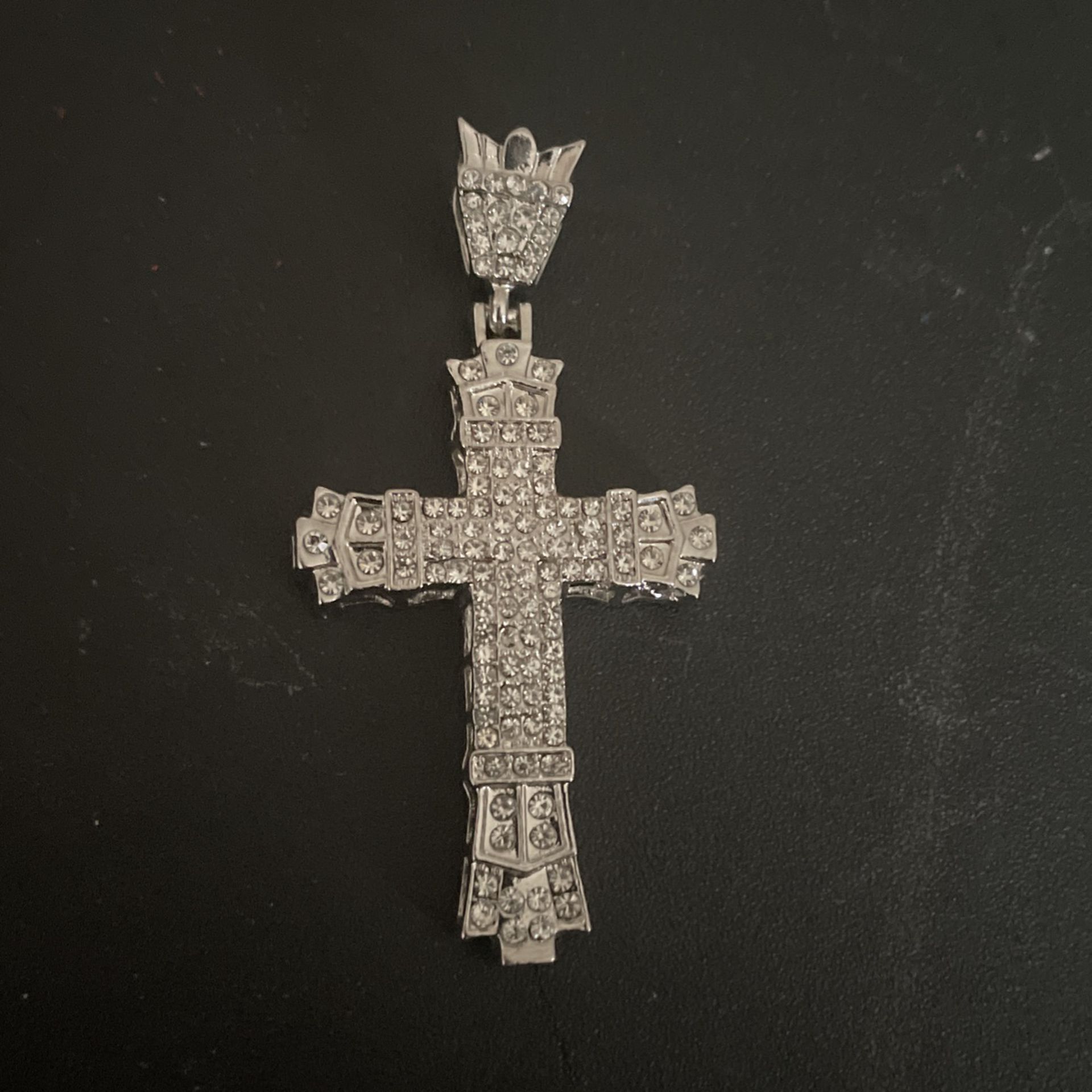 Cross Diamond chain pendant 