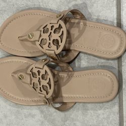 Tory Burch Sandal Size:9