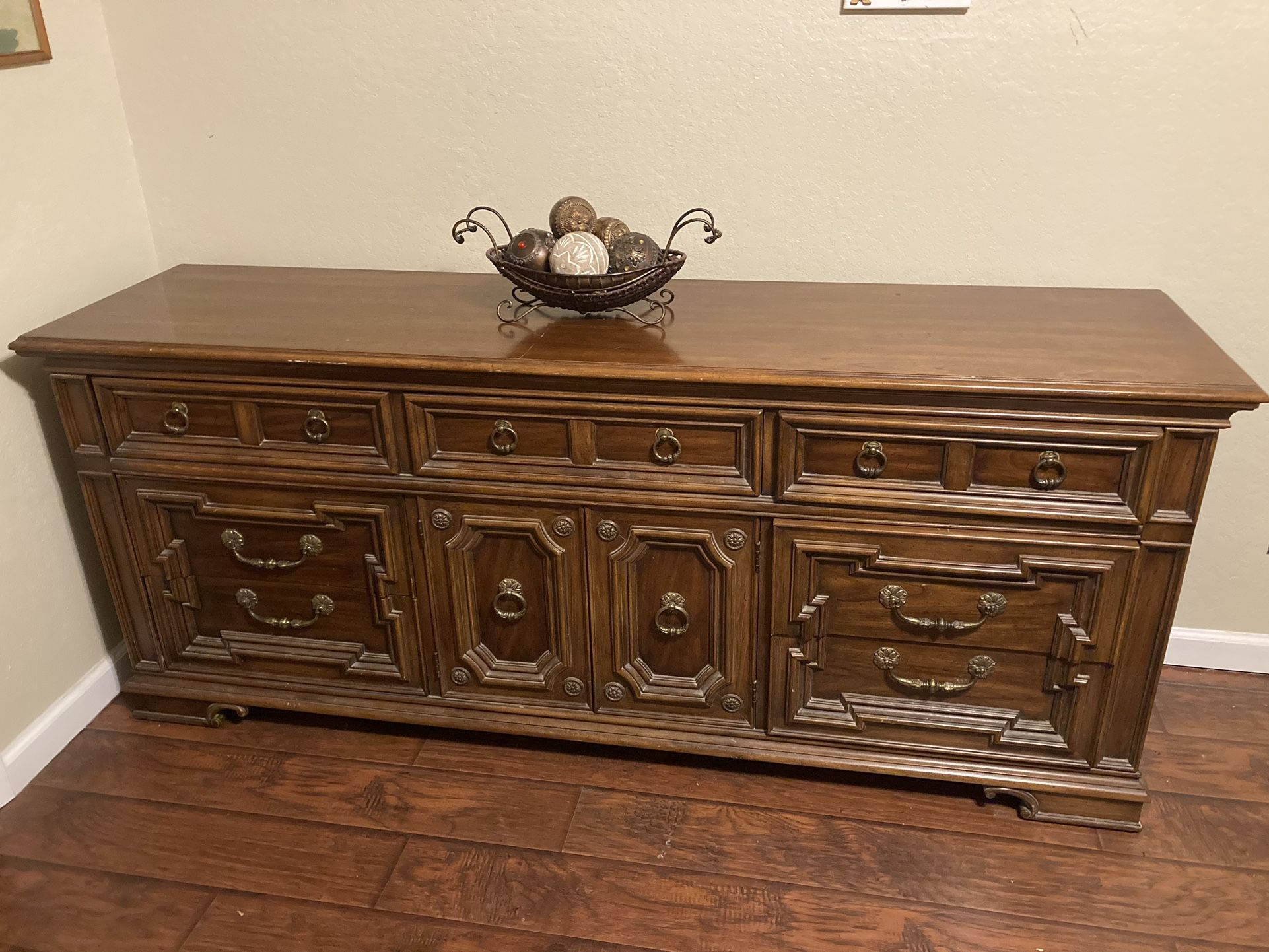 Console Table / Dresser / TV Stand