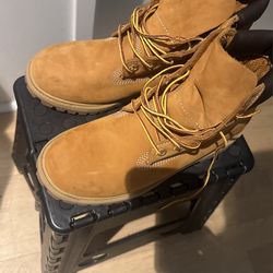 Timberlands Boots