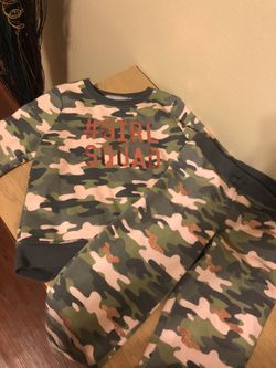 Children’s place girls jogging suit...