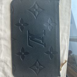 Louis Vuitton Neverfull Pouch Black Empreinte Leather 