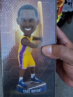 2025 Kobe Bryant bobblehead trade only looking for Shaquille o Neal