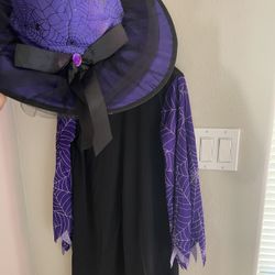 Halloween Costume/ Witch