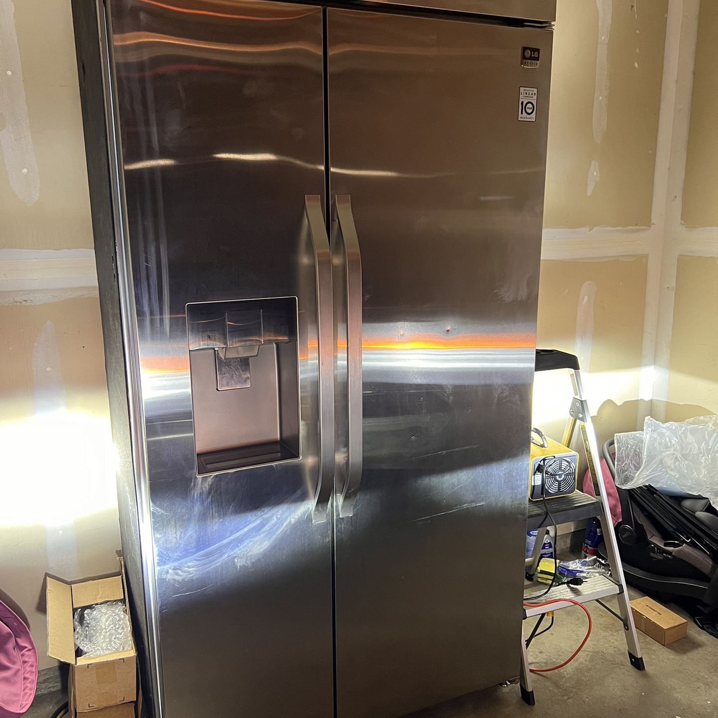 LG Built-in Refrigerator 42 Inch Wide