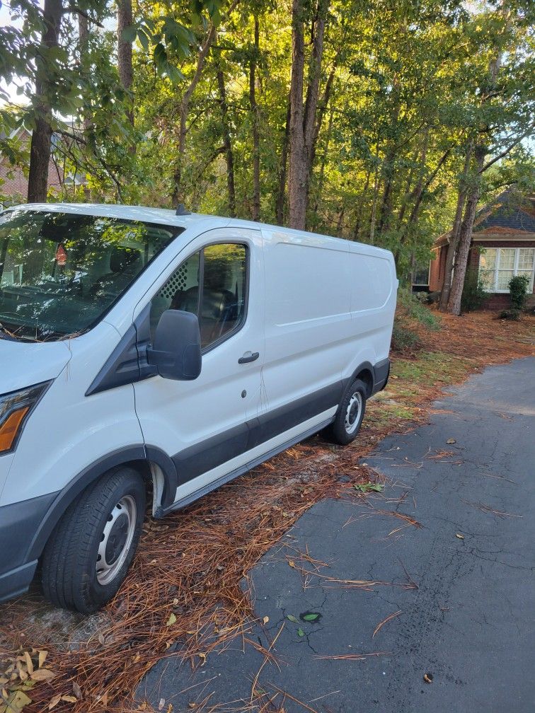2020 Ford Transit