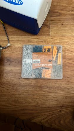 Wall Anchor Kit