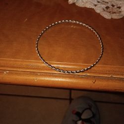 Twisted Bracelet 