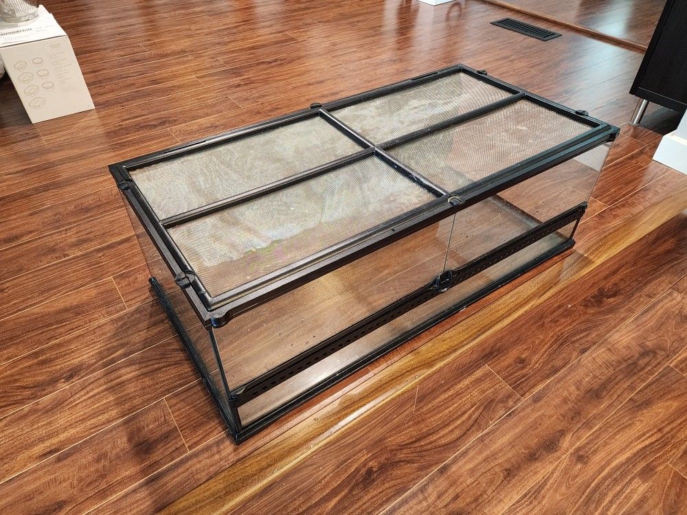 Exo Terra Terrarium 30 Gallon