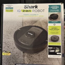 Shark 2-1  iRobot 