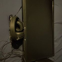 Monitor, Speakers, And Headphones 