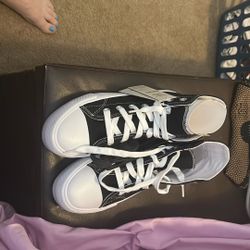 no boundaries size 9 woman 