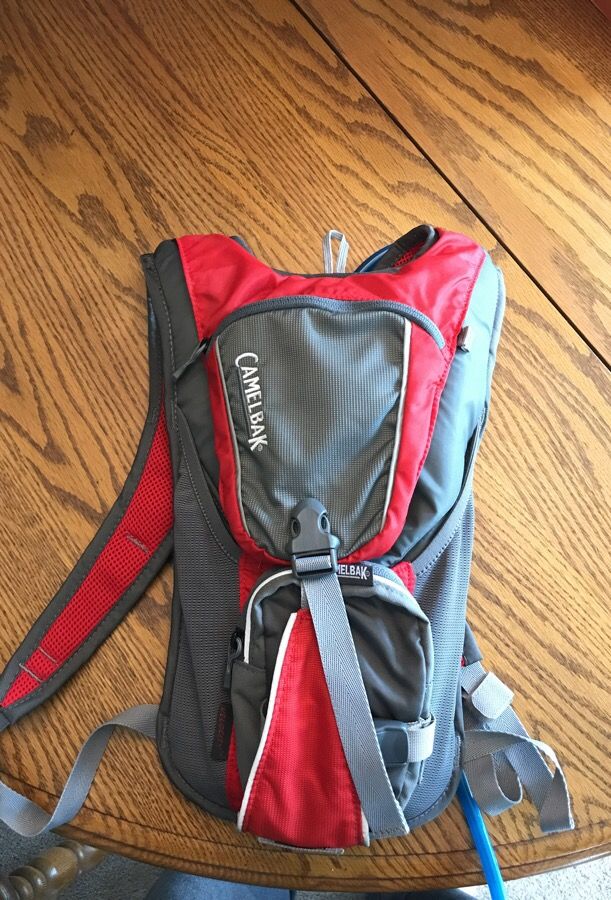 CamelBak Velocity Hydration Pack