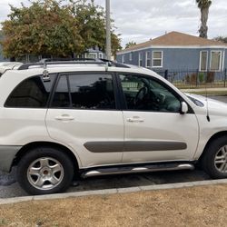Dependable Rav4 2001