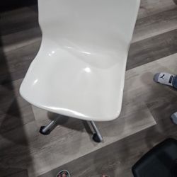 Kids/Adult Plastic Ikea Chair
