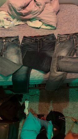 2 True luck jeans 1 Axe and Crown jeans