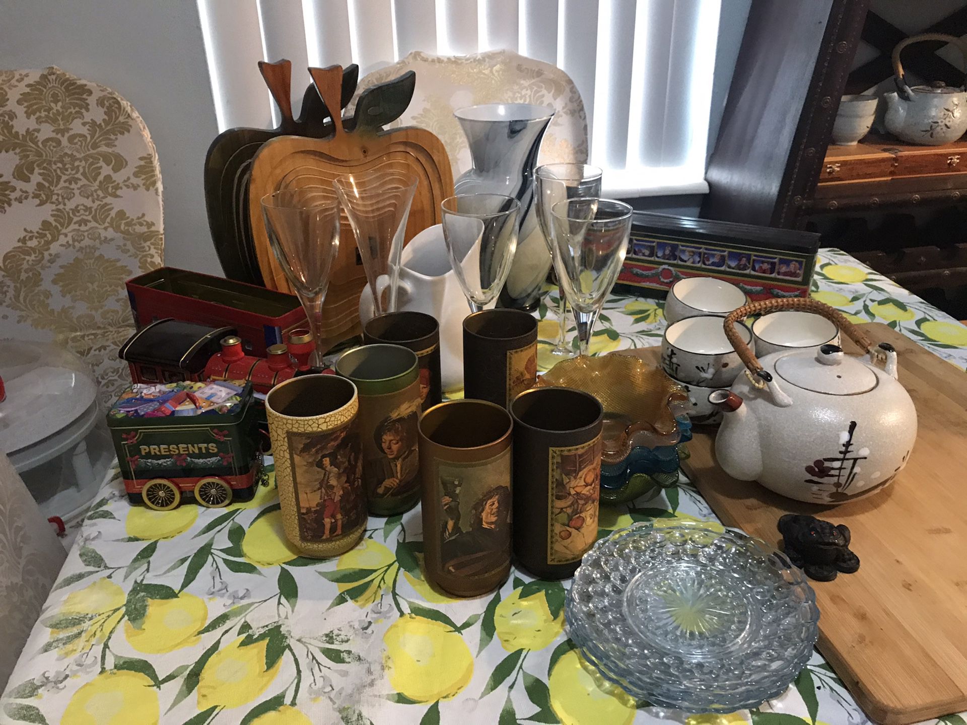 36 pieces wine glass/ tea pot/tea cups/ plates/ bowls/ vase