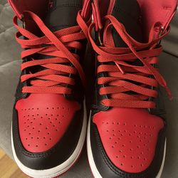 Almost New Size 8 In Men Nike air Jordan’s