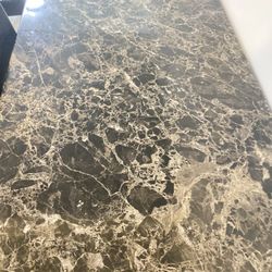 Dinning Table With 4 Chairs 