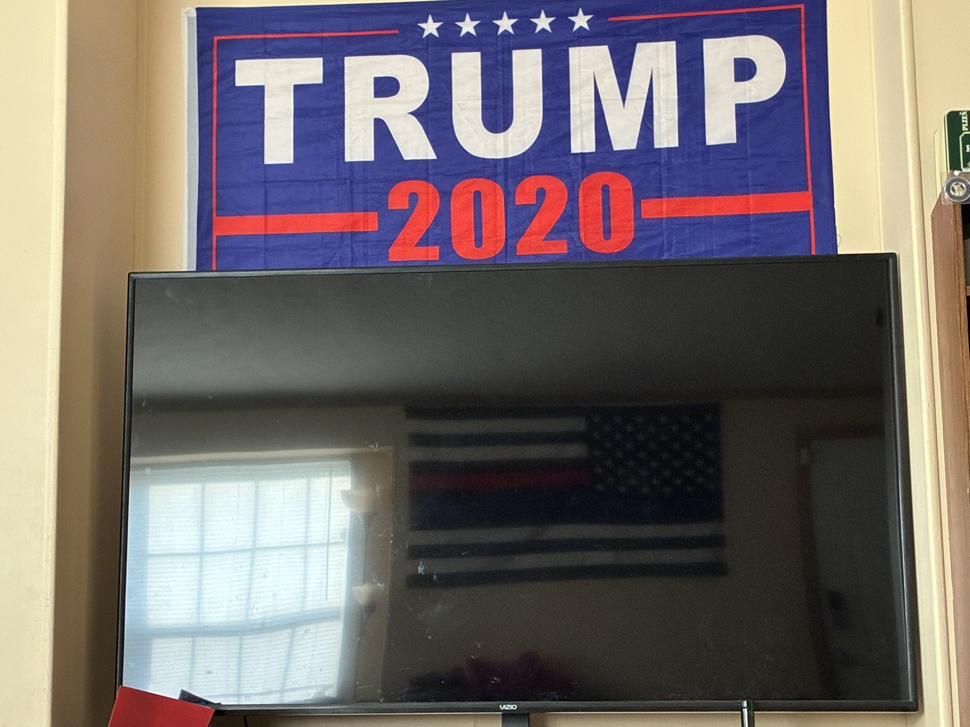 75in Vizio Tv