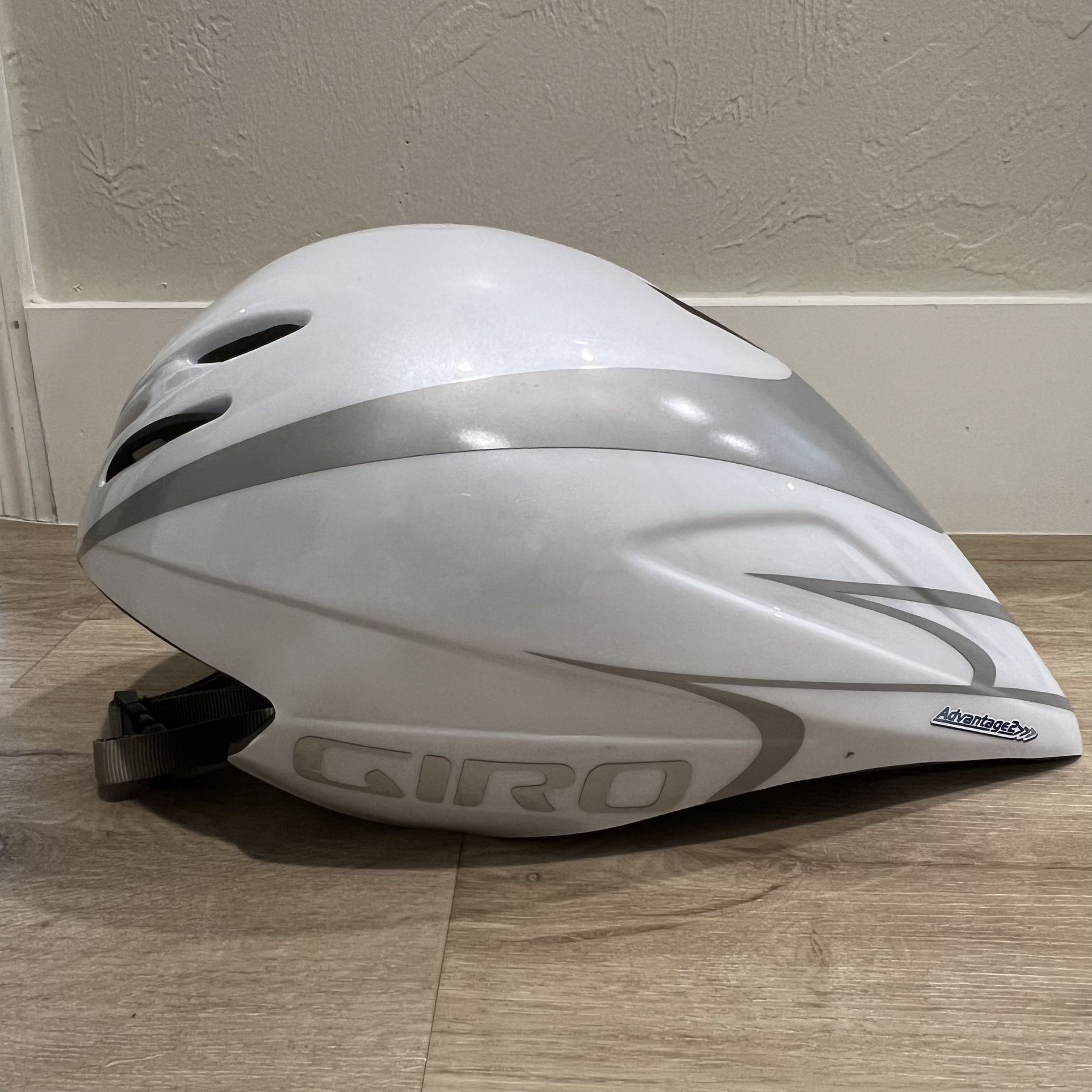 Giro Advantage Aerodynamic Cycling
