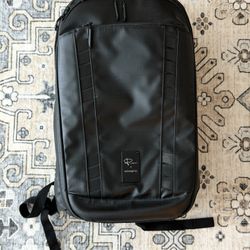 Nomatic Peter McKinnon 35L Camera Bag