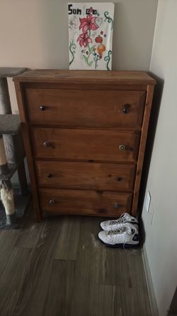4 drawer dresser $100 obo